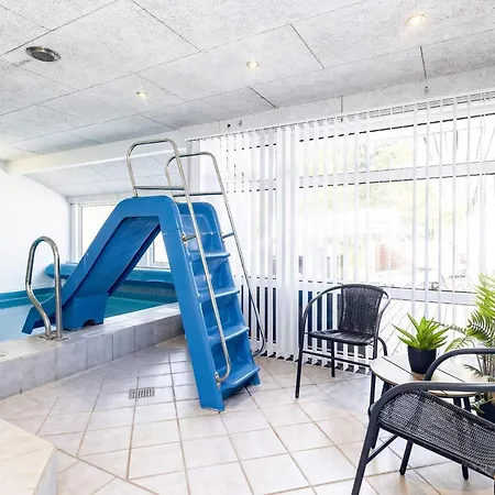 Five-bedroom Holiday In 18 Prázdninový dům Blåvand